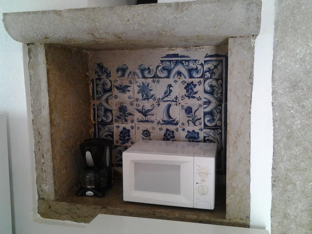 Typical Small House Near Lisbon Oeiras Quarto foto